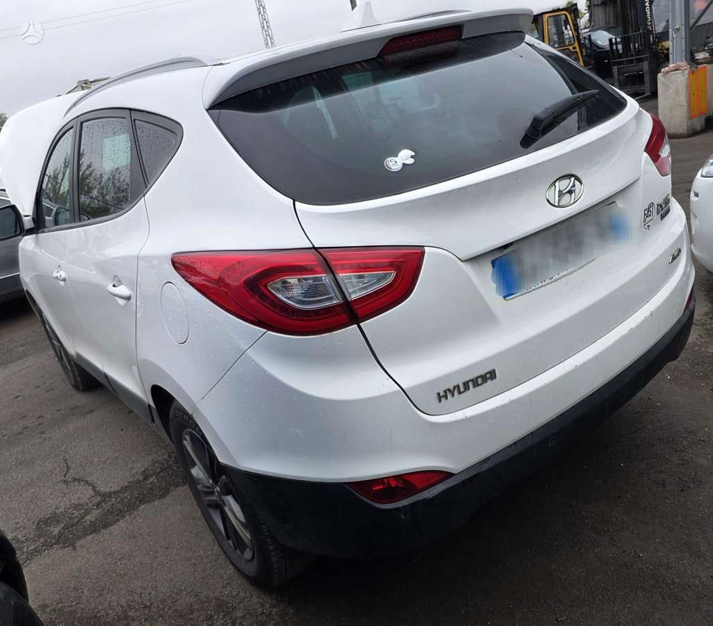 Hyundai ix35 2014 — interior