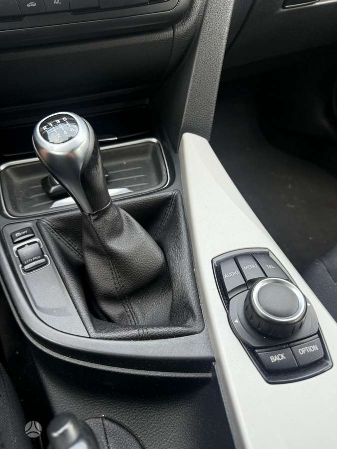 BMW 320 2014 — photo 10
