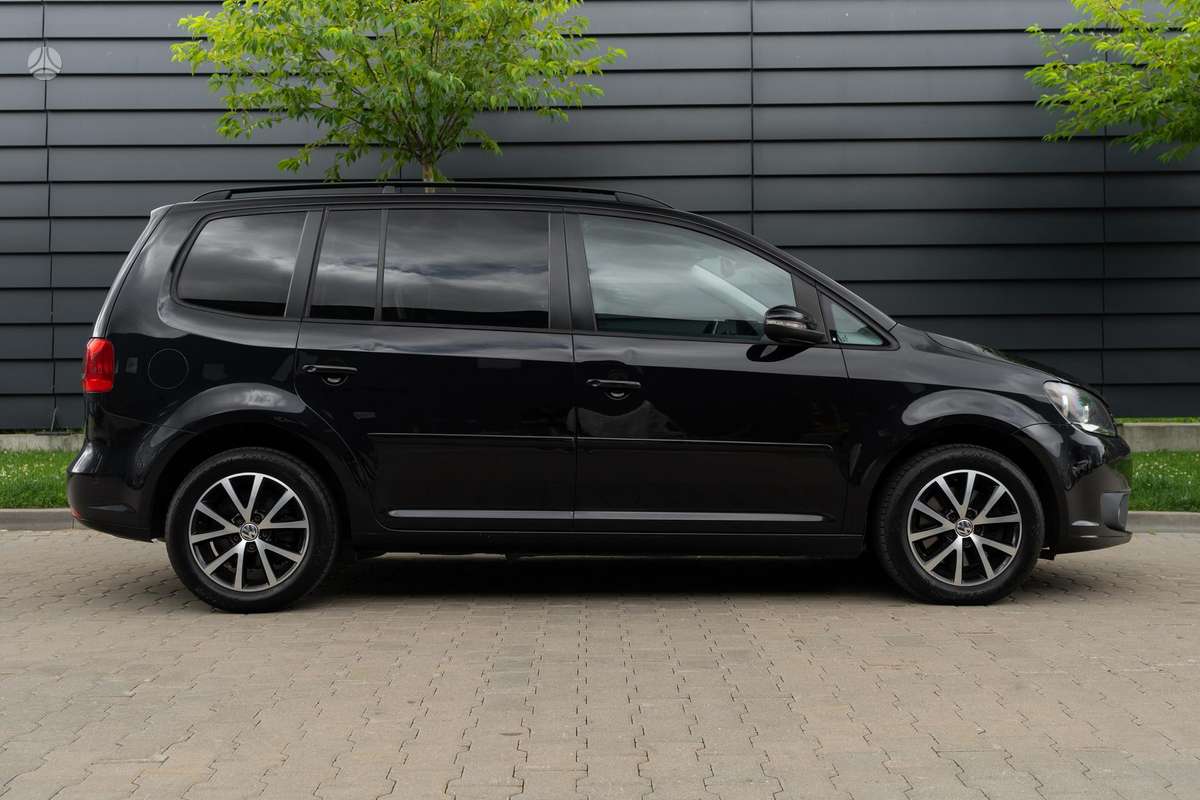 Volkswagen Touran 2013 — photo 6