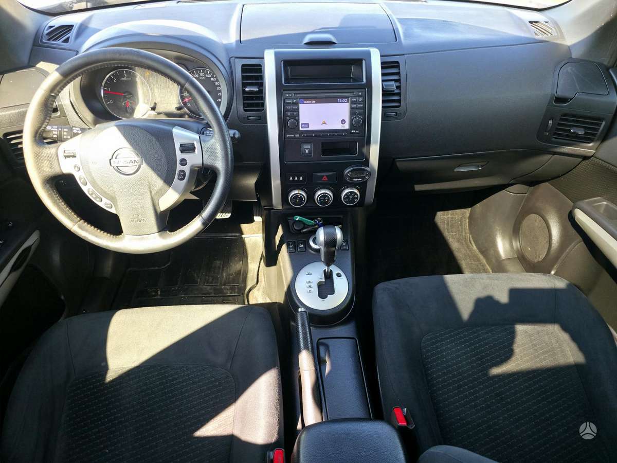 Nissan X-Trail 2012 — photo 11