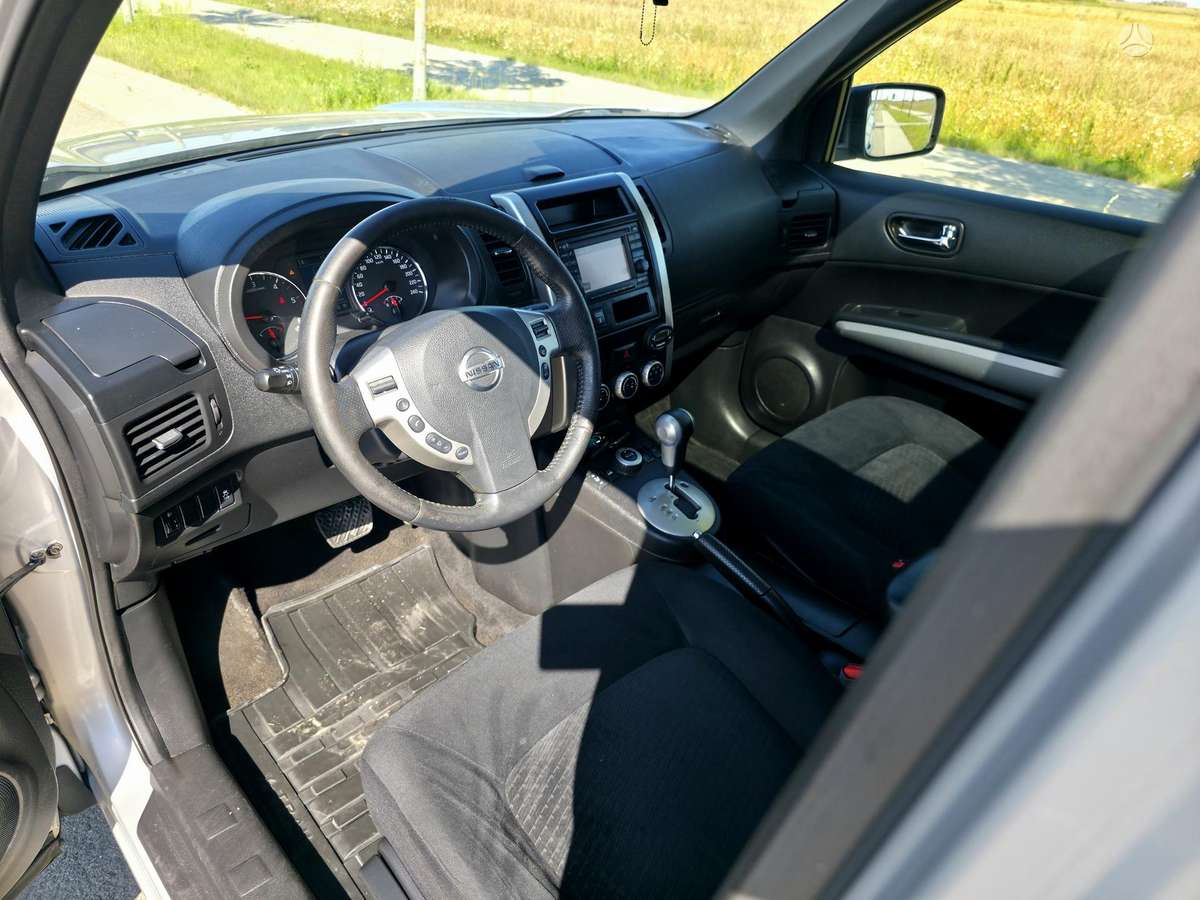 Nissan X-Trail 2012 — photo 7