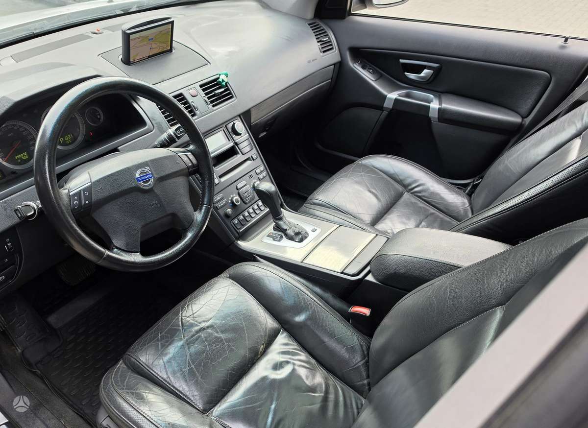 Volvo XC90 2008 — photo 12