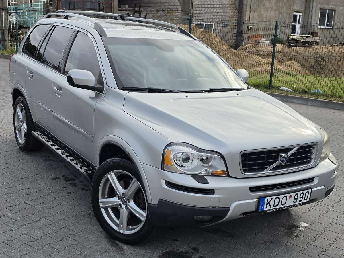 Volvo XC90 2008 — rear view