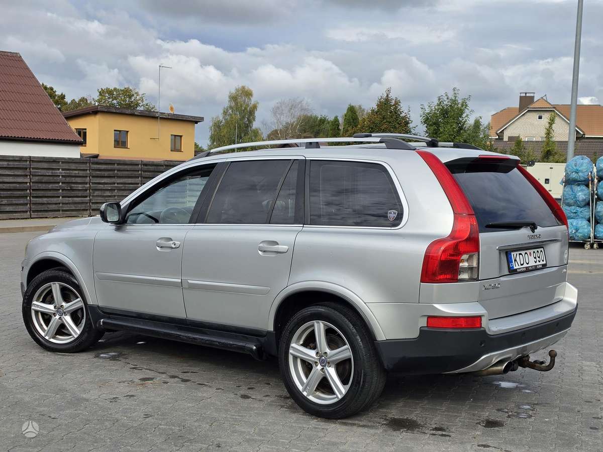 Volvo XC90 2008 — interior