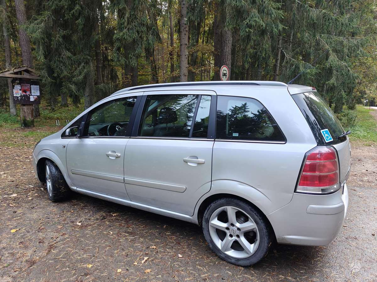 Opel Zafira 2006 — photo 5