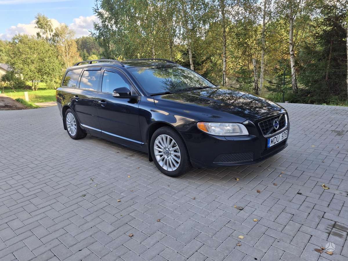 Volvo V70 2010 — двигун 1984 cm³, 163 HP (120kW)