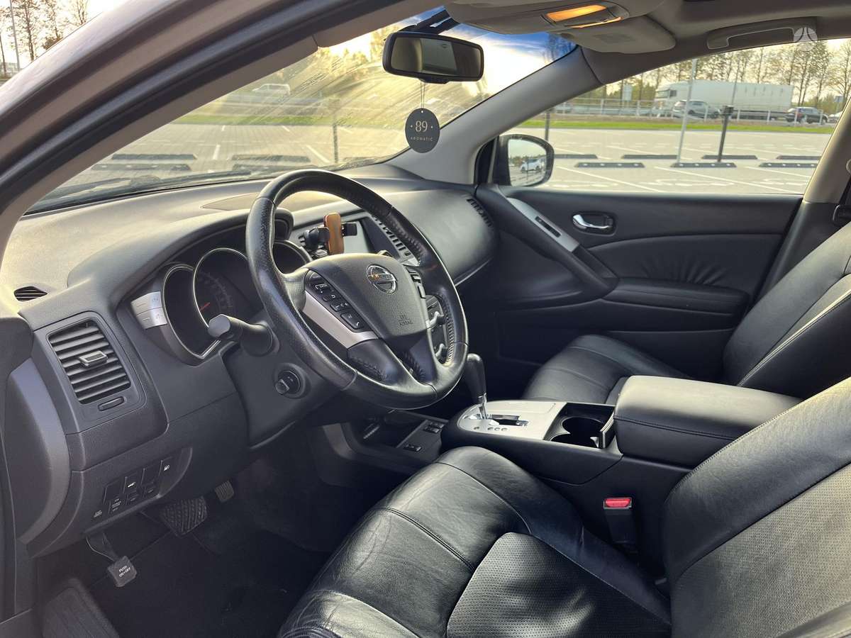 Nissan Murano 2010 — photo 10