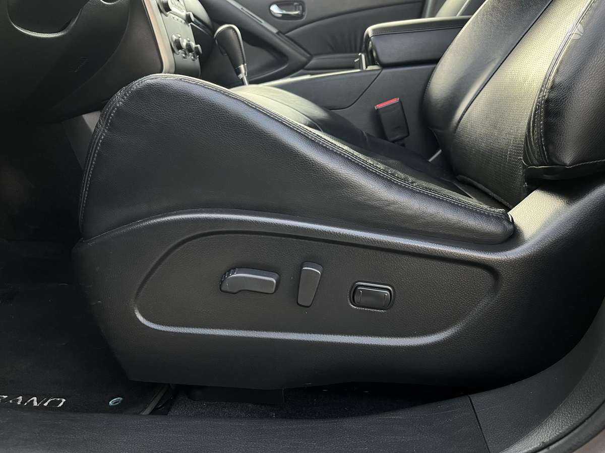Nissan Murano 2010 — photo 14