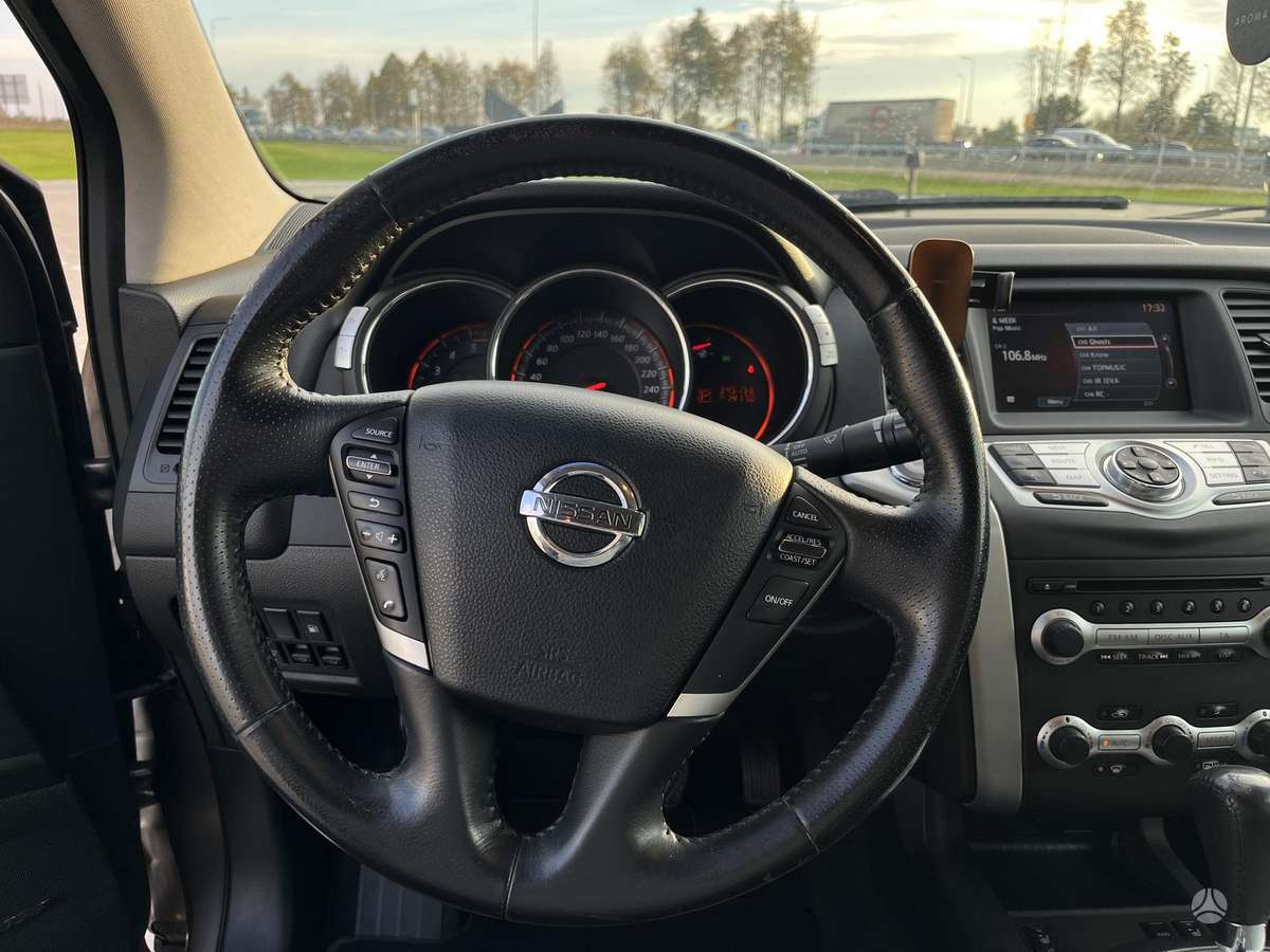Nissan Murano 2010 — photo 15