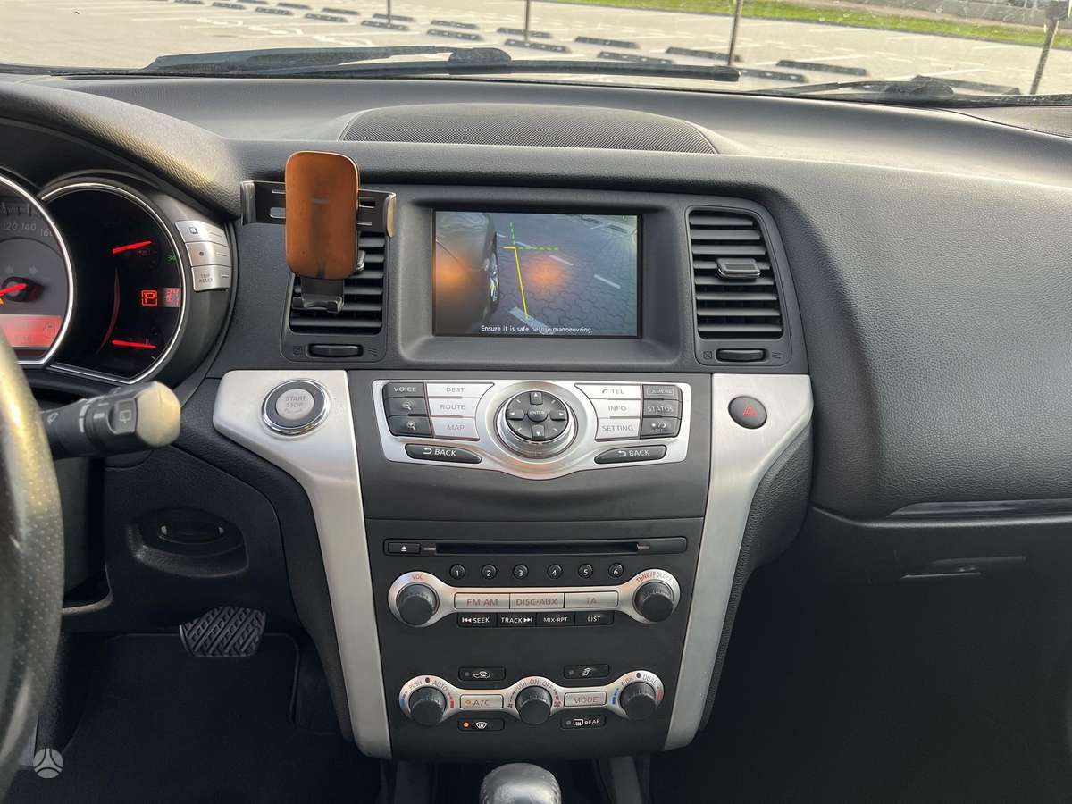 Nissan Murano 2010 — photo 18