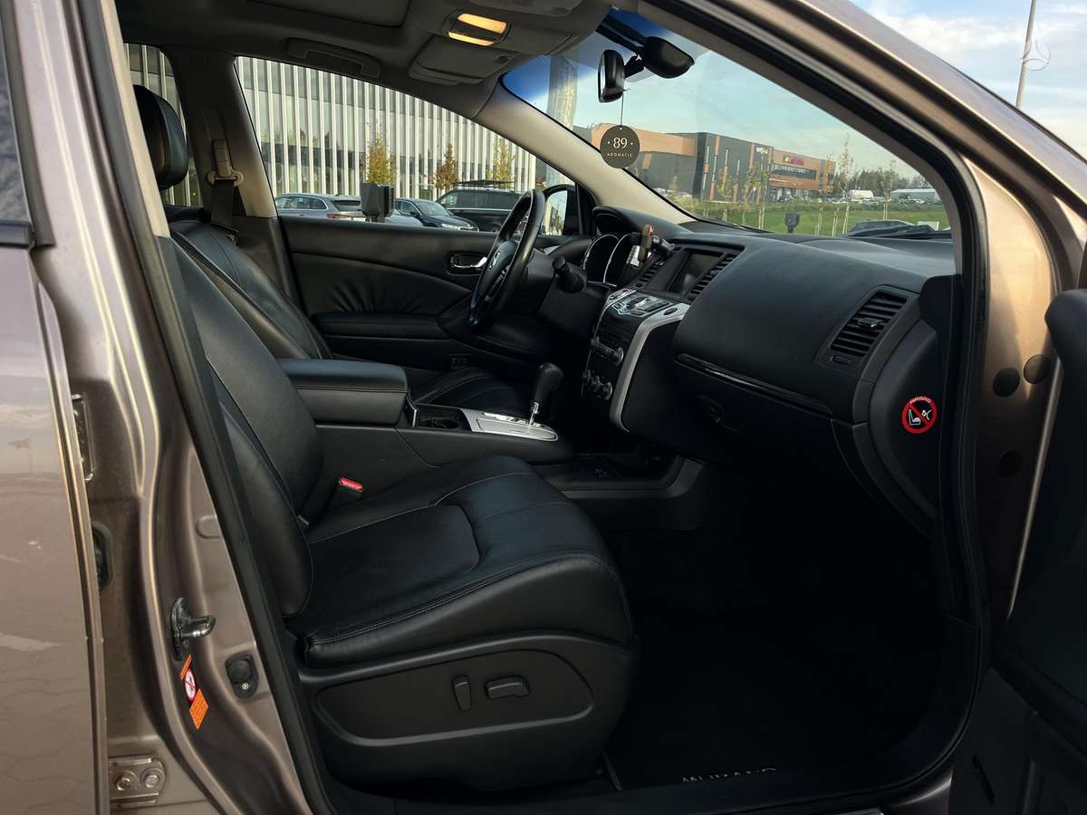 Nissan Murano 2010 — photo 22