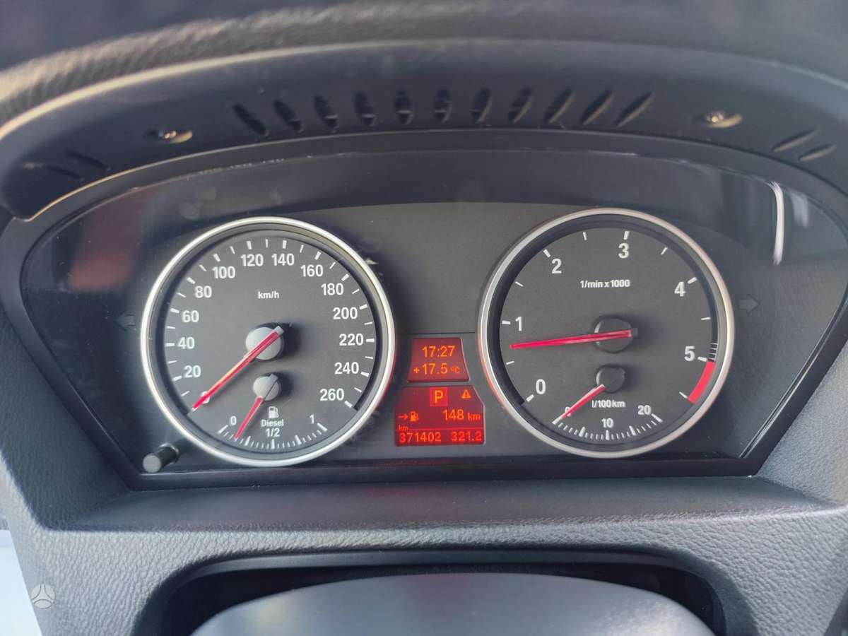 BMW X5 2008 — photo 7