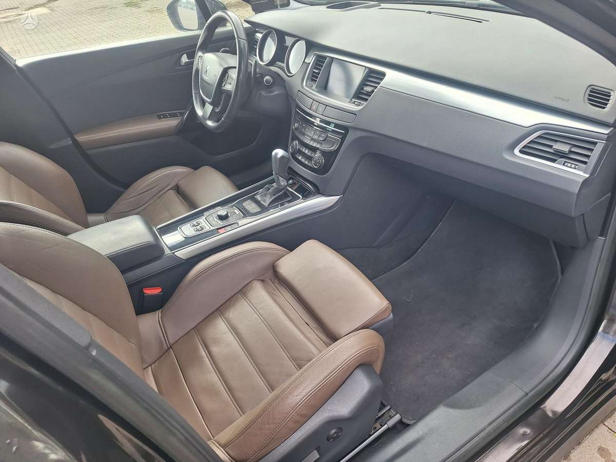 Peugeot 508 2011 — photo 13
