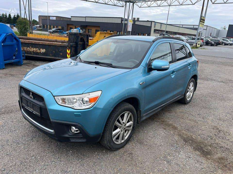 Mitsubishi ASX 2012 — engine 1800 cm³, 102 HP (75kW)