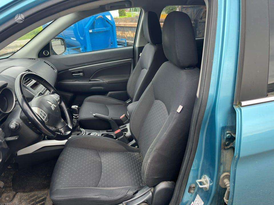 Mitsubishi ASX 2012 — photo 6