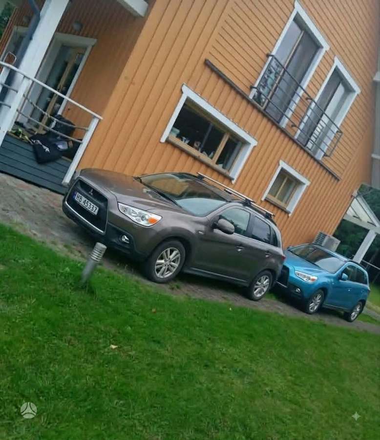 Mitsubishi ASX 2012 — photo 8