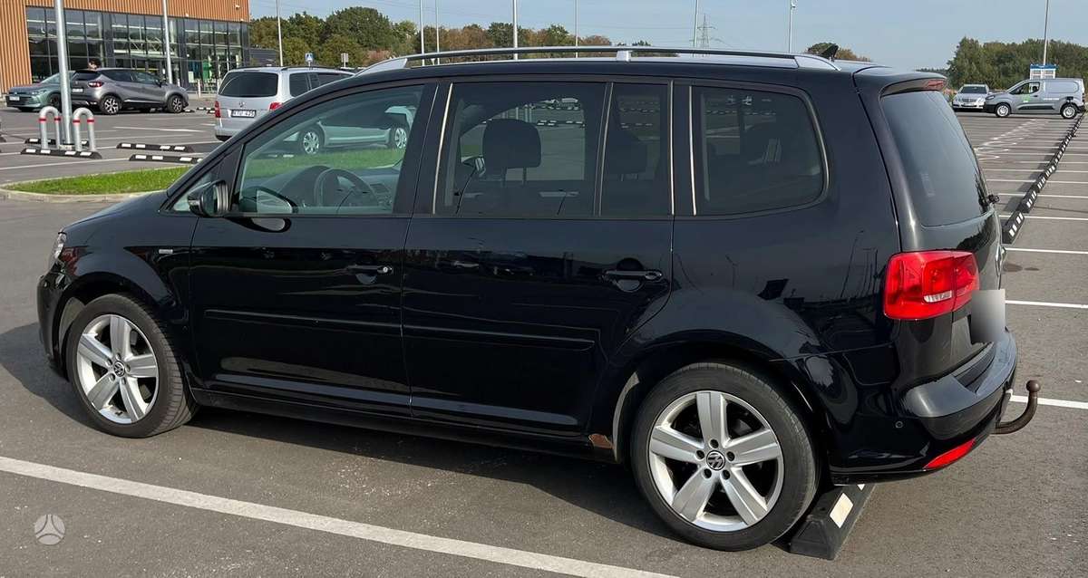 Volkswagen Touran 2014 — photo 5