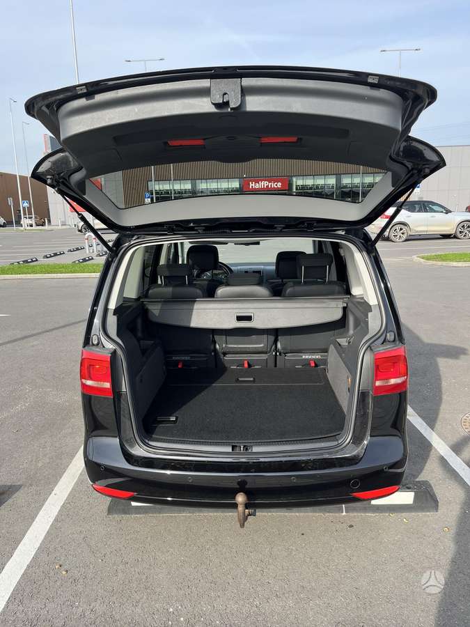 Volkswagen Touran 2014 — photo 7