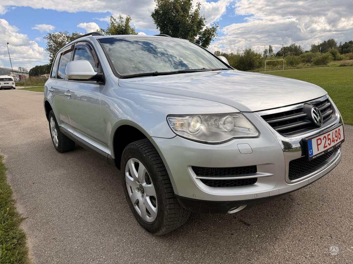 Volkswagen Touareg 2009 — engine 2967 cm³, 239 HP (176kW)