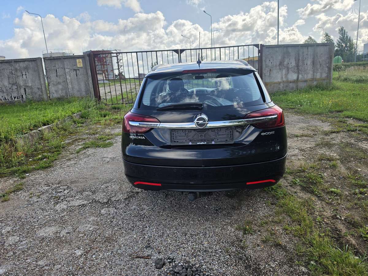 Opel Insignia 2015 — engine 1956 cm³, 120 HP (88kW)