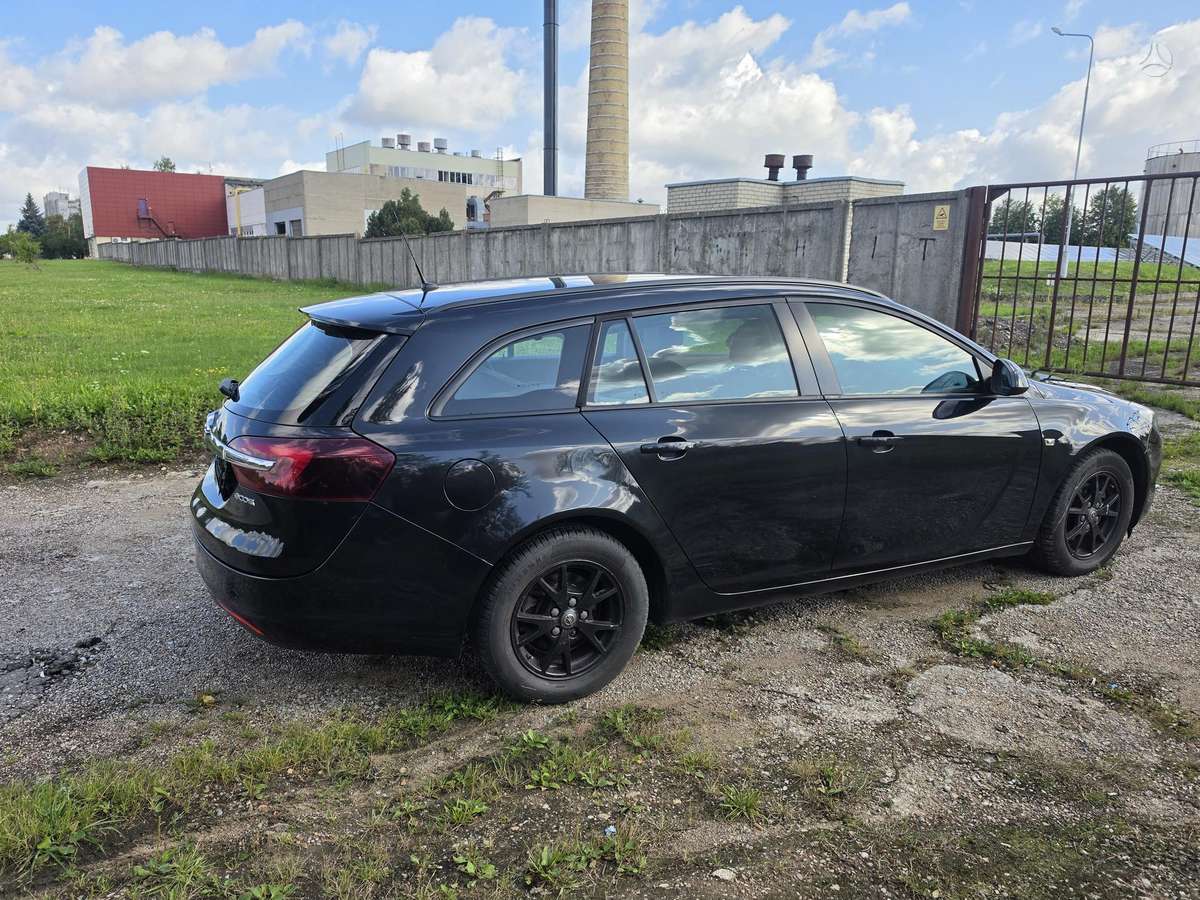Opel Insignia 2015 — photo 9