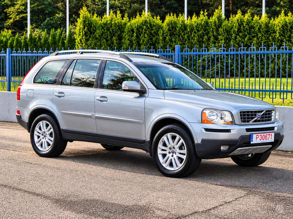 Volvo XC90 2008 — салон