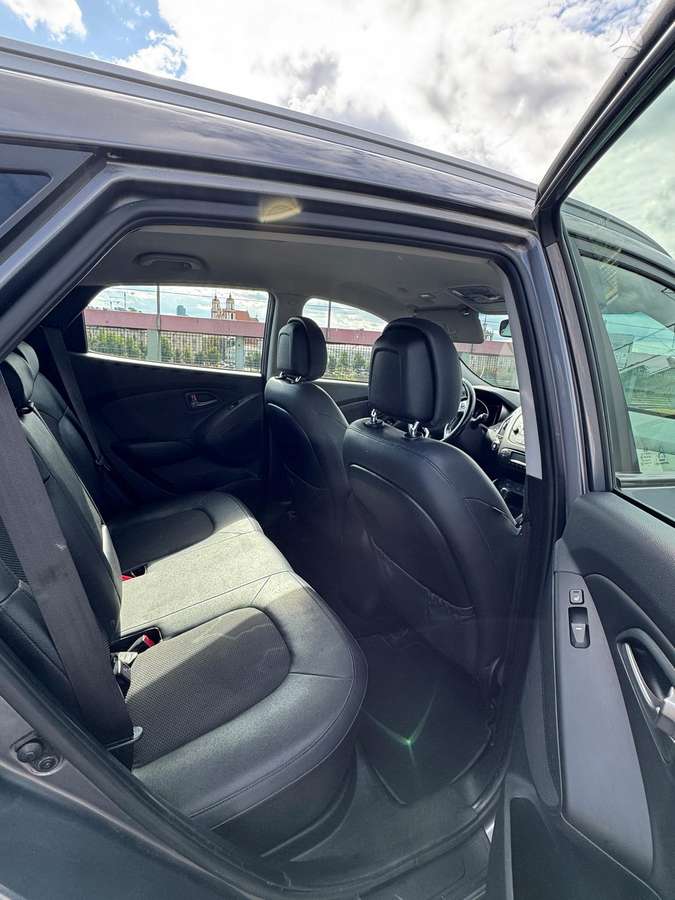 Hyundai ix35 2014 — photo 8