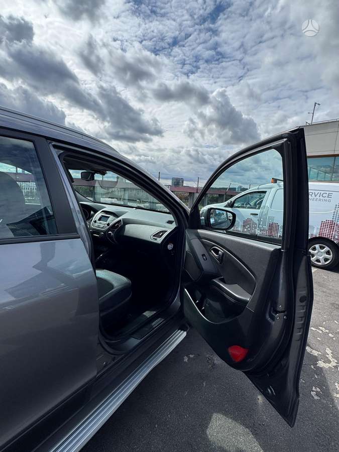 Hyundai ix35 2014 — photo 9