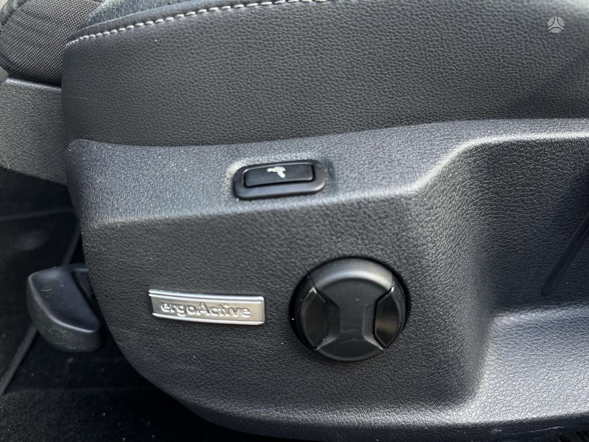 Volkswagen Golf 2014 — photo 10