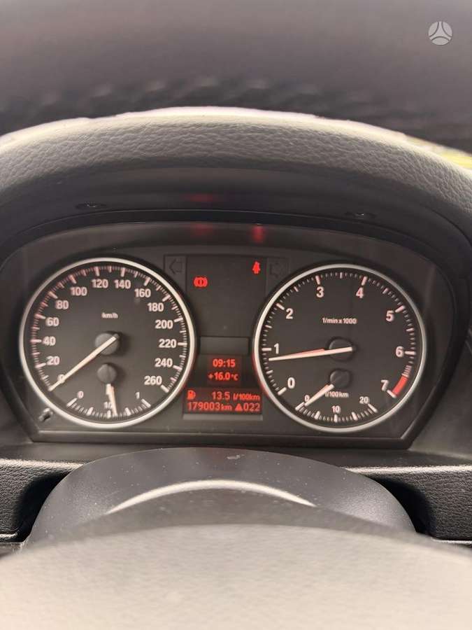 BMW X1 2014 — photo 9