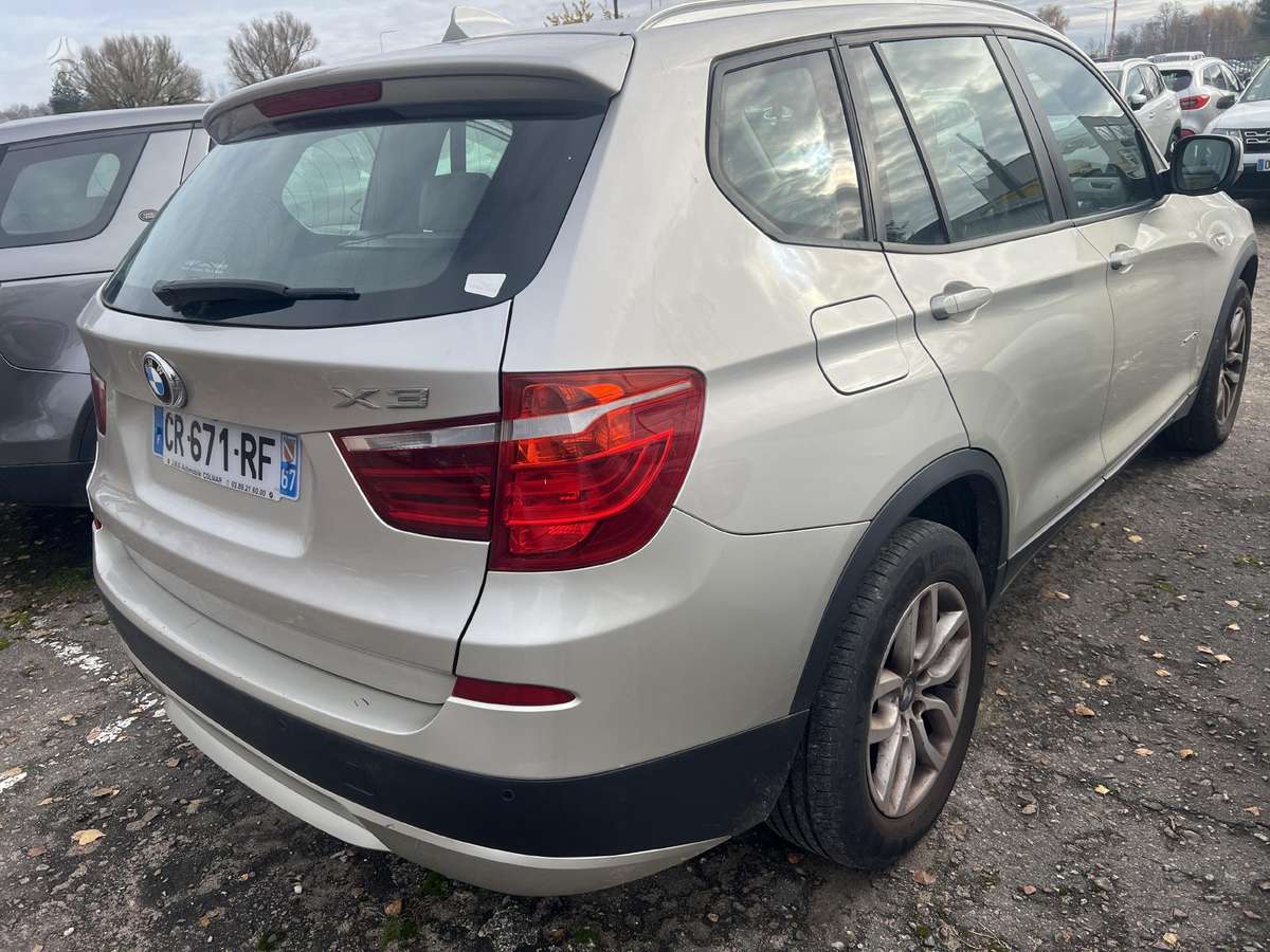 BMW X3 2013 — photo 10