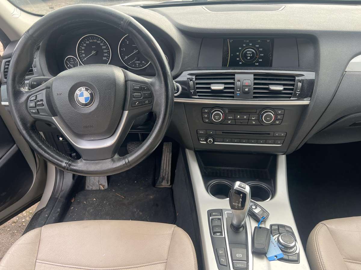 BMW X3 2013 — photo 6