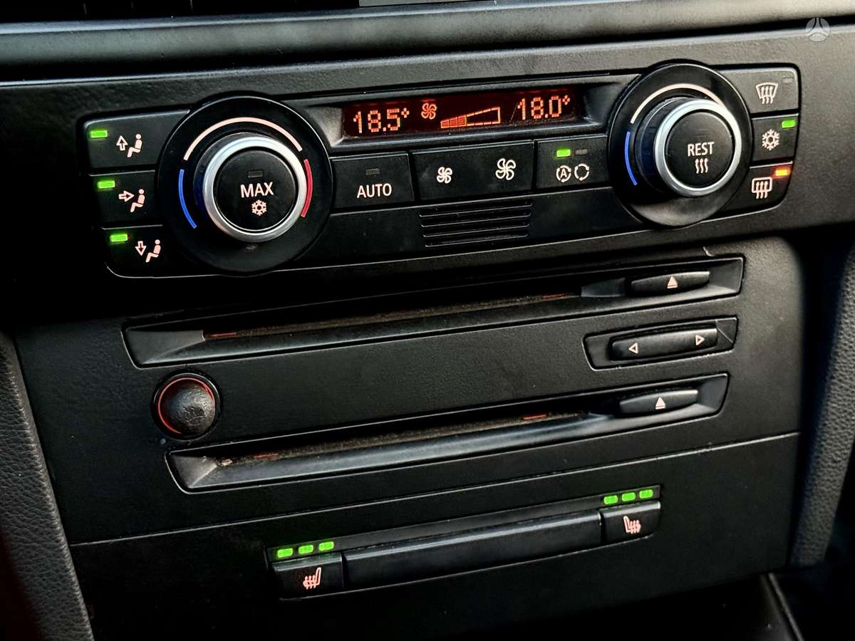 BMW 320 2007 — photo 12