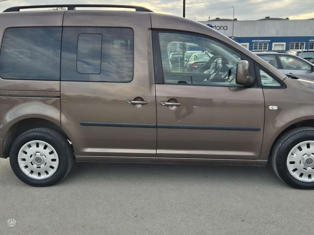 Volkswagen Caddy 2014 — photo 13