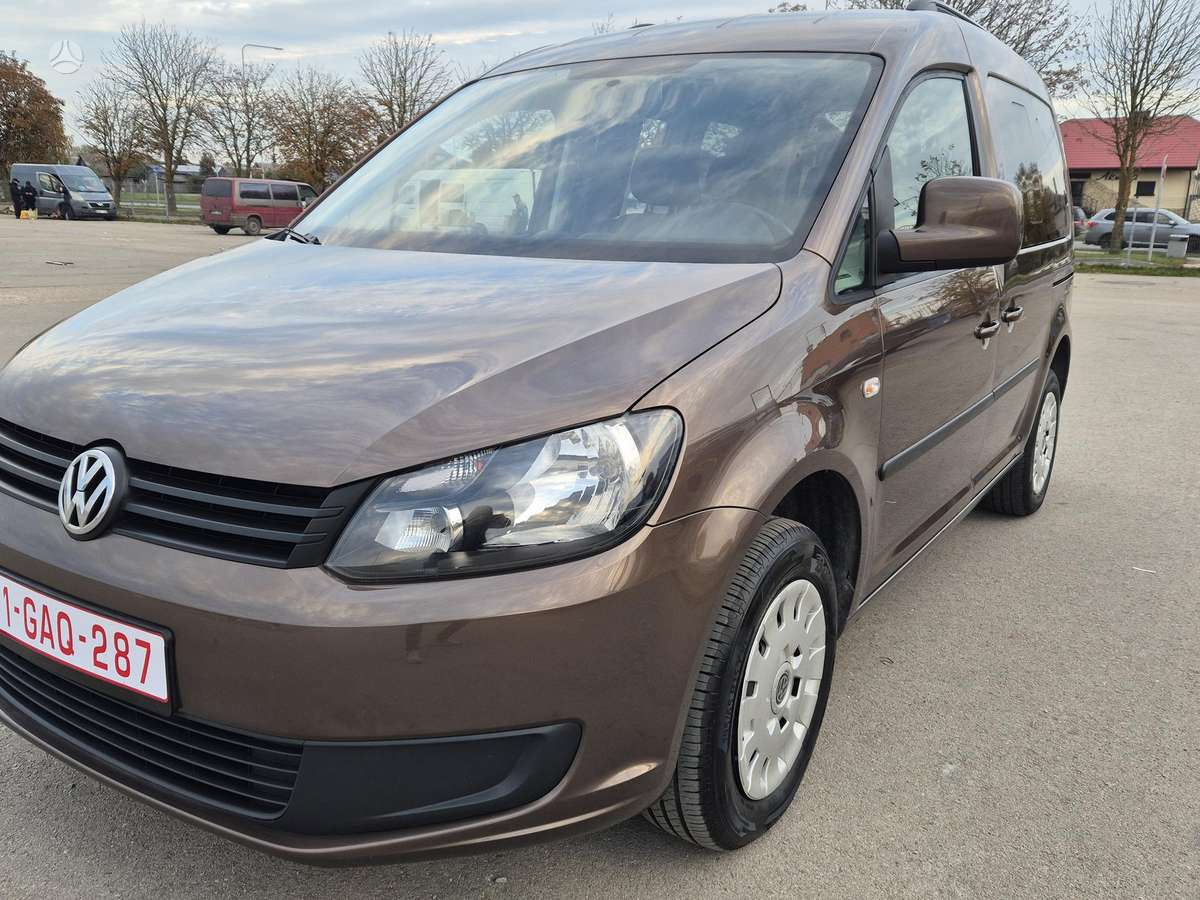 Volkswagen Caddy 2014 — rear view