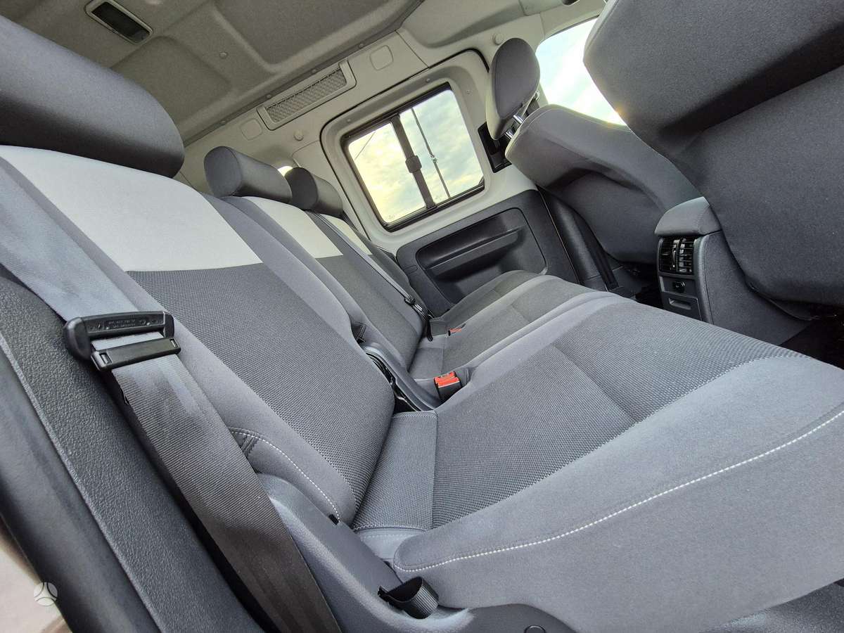 Volkswagen Caddy 2014 — photo 21