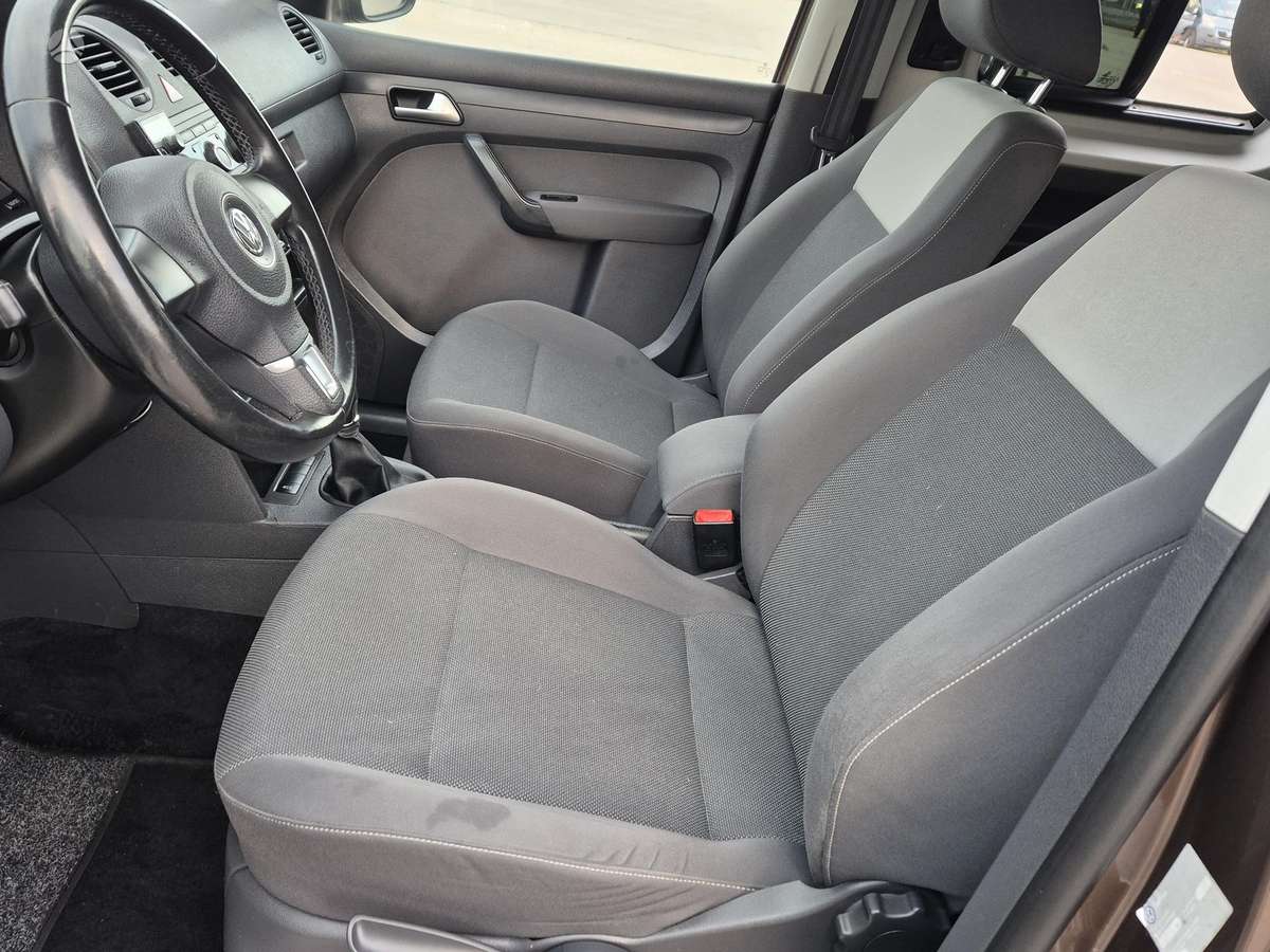 Volkswagen Caddy 2014 — photo 28