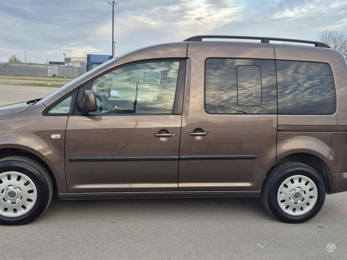 Volkswagen Caddy 2014 — photo 8