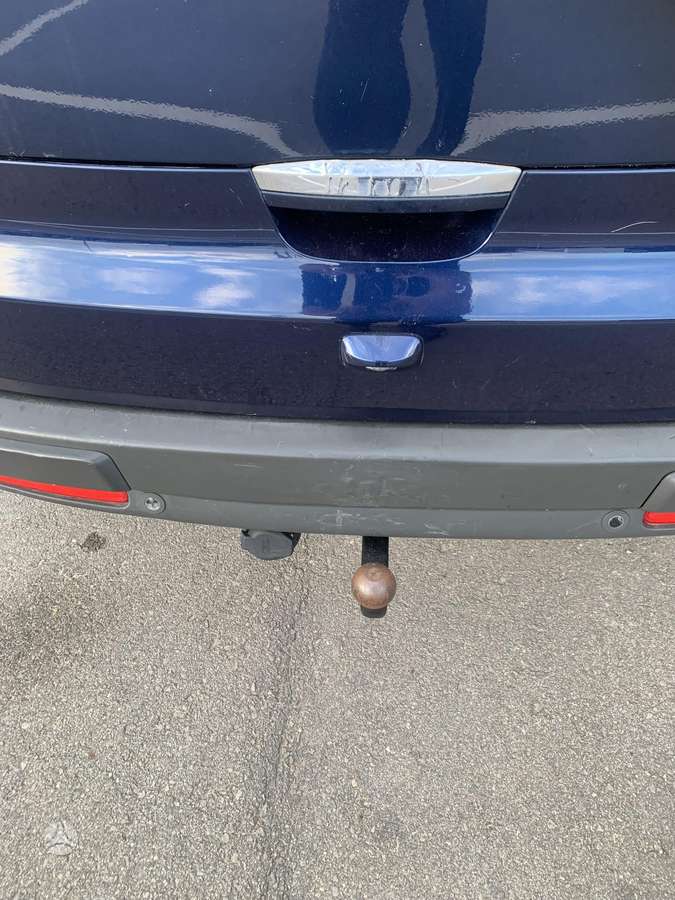 Ford Galaxy 2011 — photo 16
