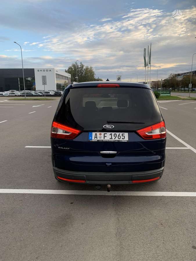 Ford Galaxy 2011 — engine 1997 cm³, 140 HP (103kW)