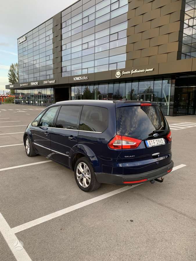 Ford Galaxy 2011 — photo 7