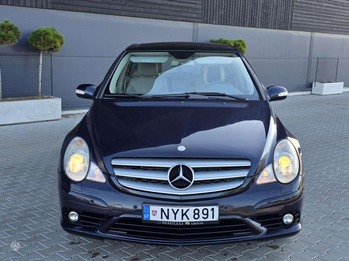 Mercedes-Benz R320 2008 — салон