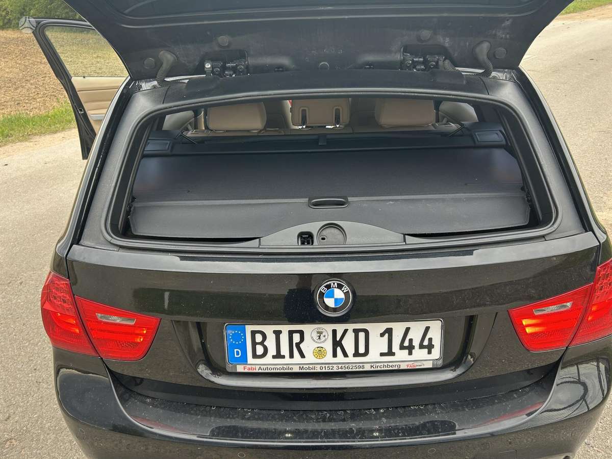 BMW 320 2012 — photo 12