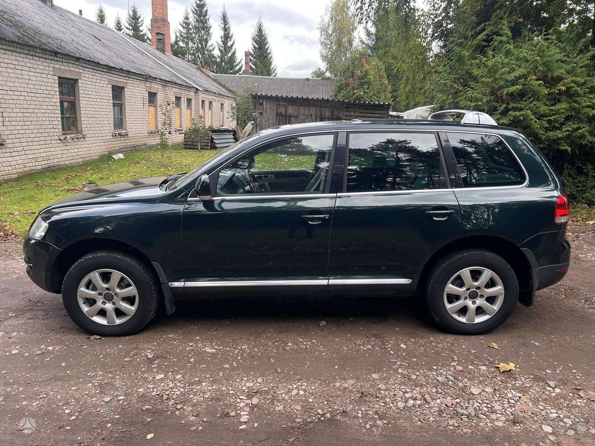 Volkswagen Touareg 2005 — photo 10