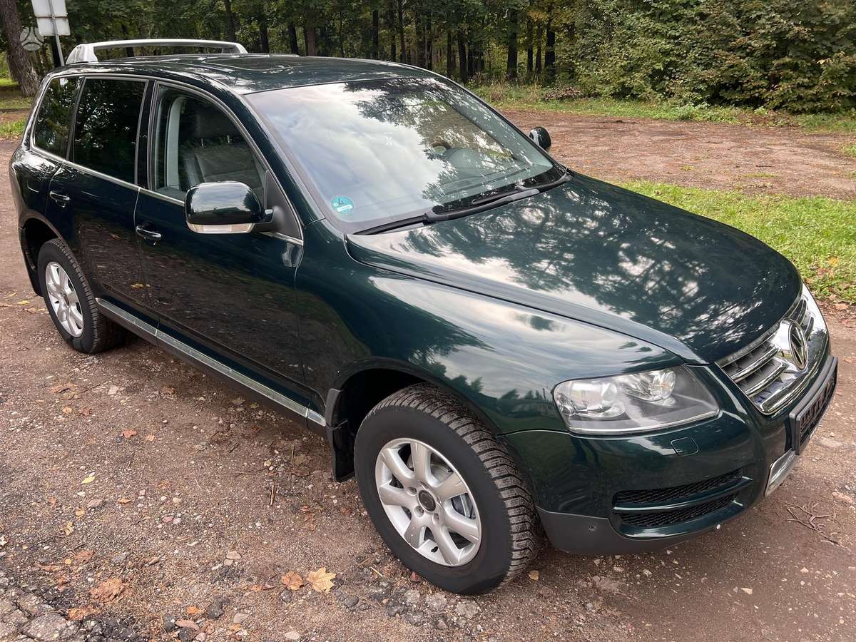 Volkswagen Touareg 2005 — photo 8