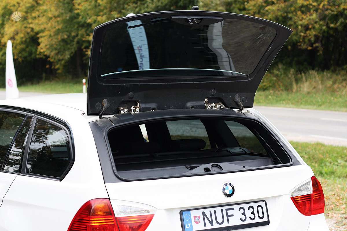 BMW 320 2008 — фото 16