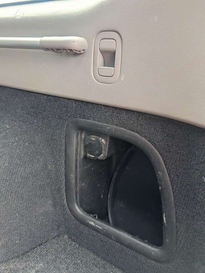 Subaru Forester 2006 — photo 21