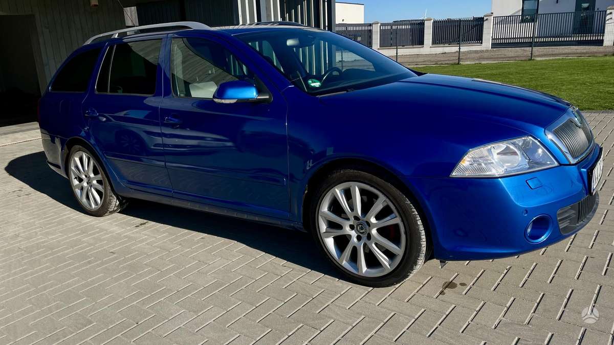Skoda Octavia 2007 — вигляд ззаду