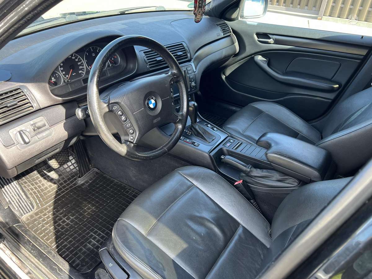 BMW 330 2005 — photo 7