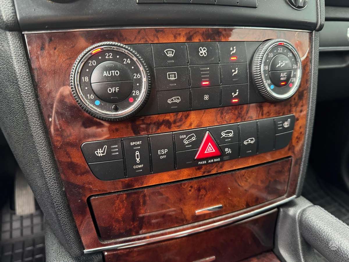 Mercedes-Benz ML320 2006 — photo 10